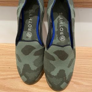Rothy’s Olive Camo Loafer size 9
